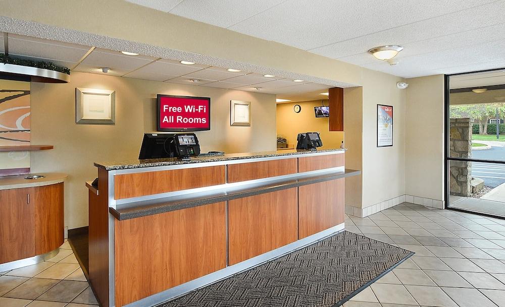 Red Roof Inn Louisville East - Hurstbourne Extérieur photo