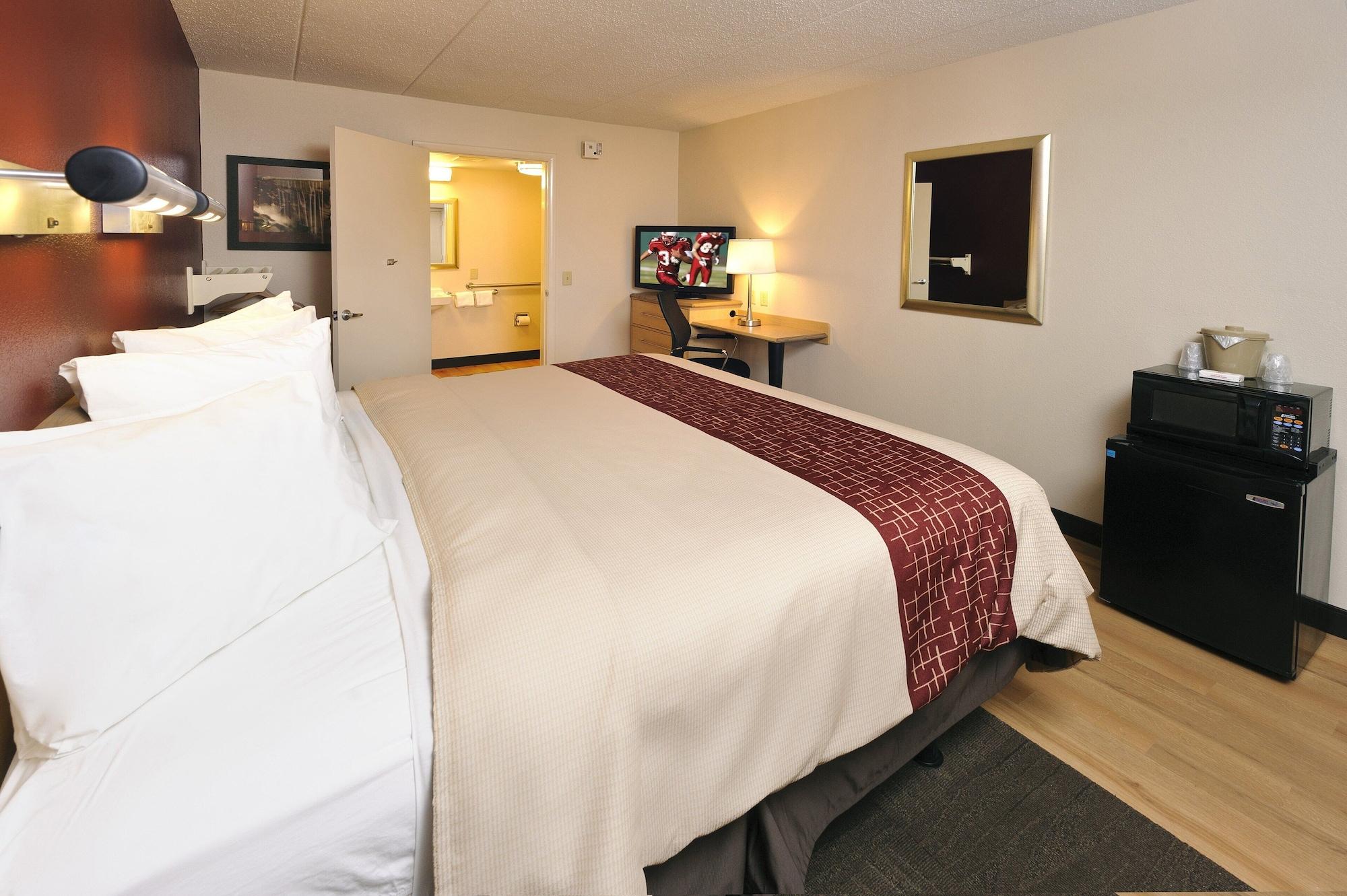 Red Roof Inn Louisville East - Hurstbourne Extérieur photo