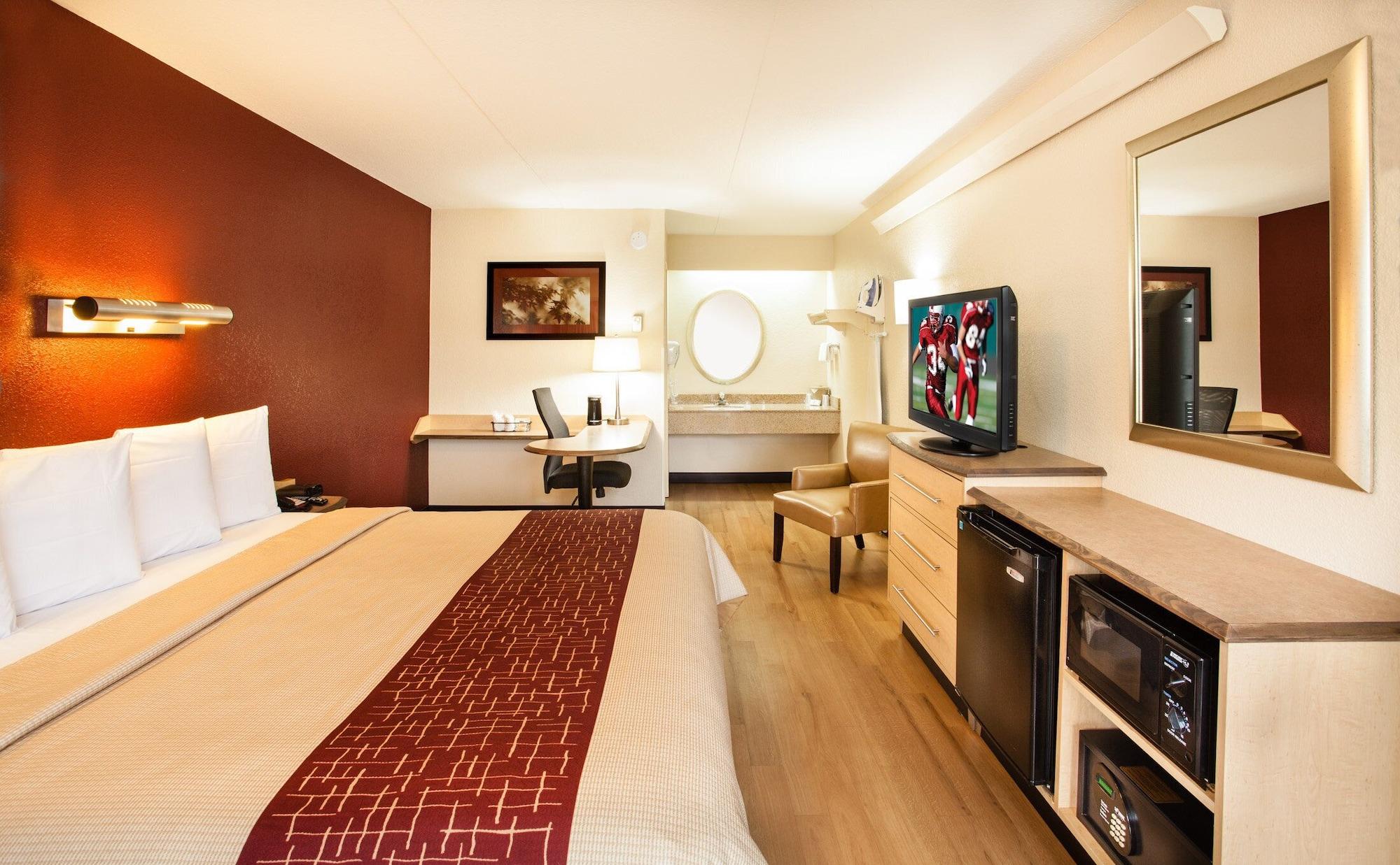 Red Roof Inn Louisville East - Hurstbourne Extérieur photo